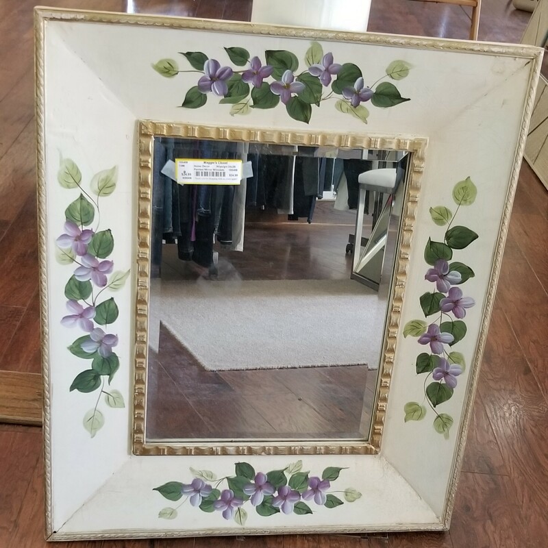 Farmhouse painted mirror.
Size: 29x24
White, purple, green
IN STORE PICK UP ONLY