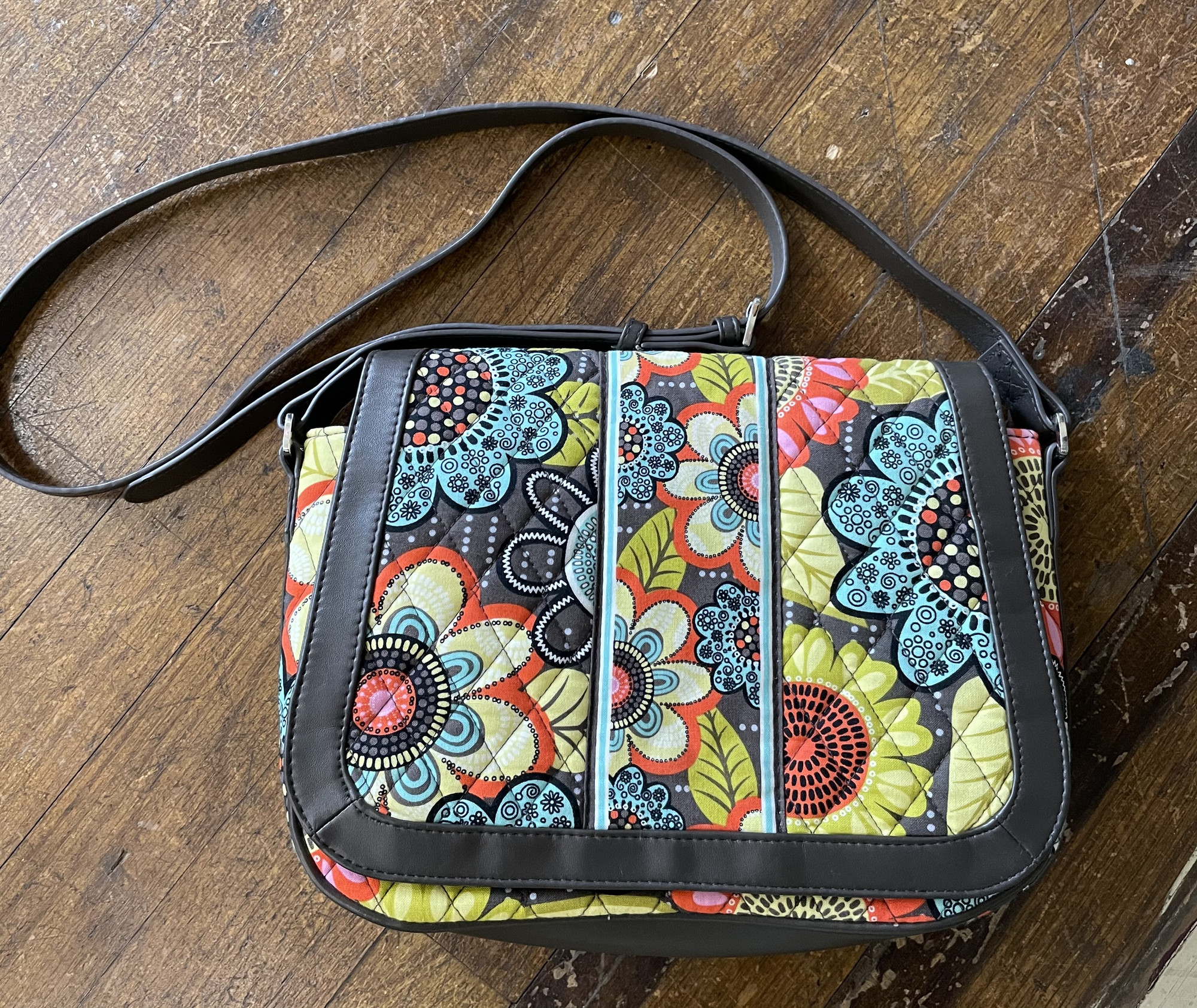 Vera bradley maggie online purse