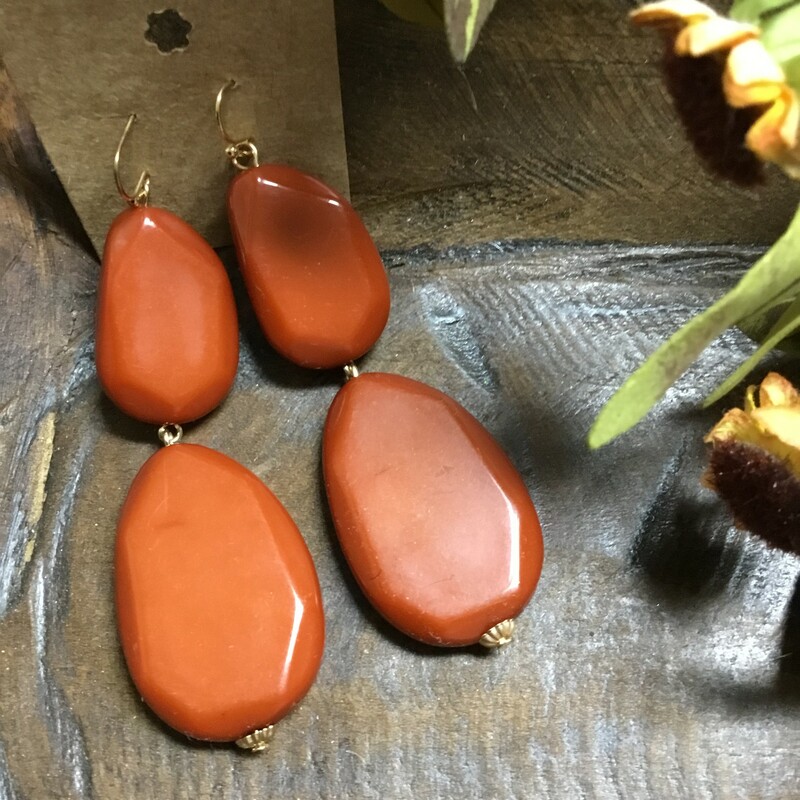 Burnt Orange Dangle Stone Earrings. Dangle.Color. Gold tone. 3in.