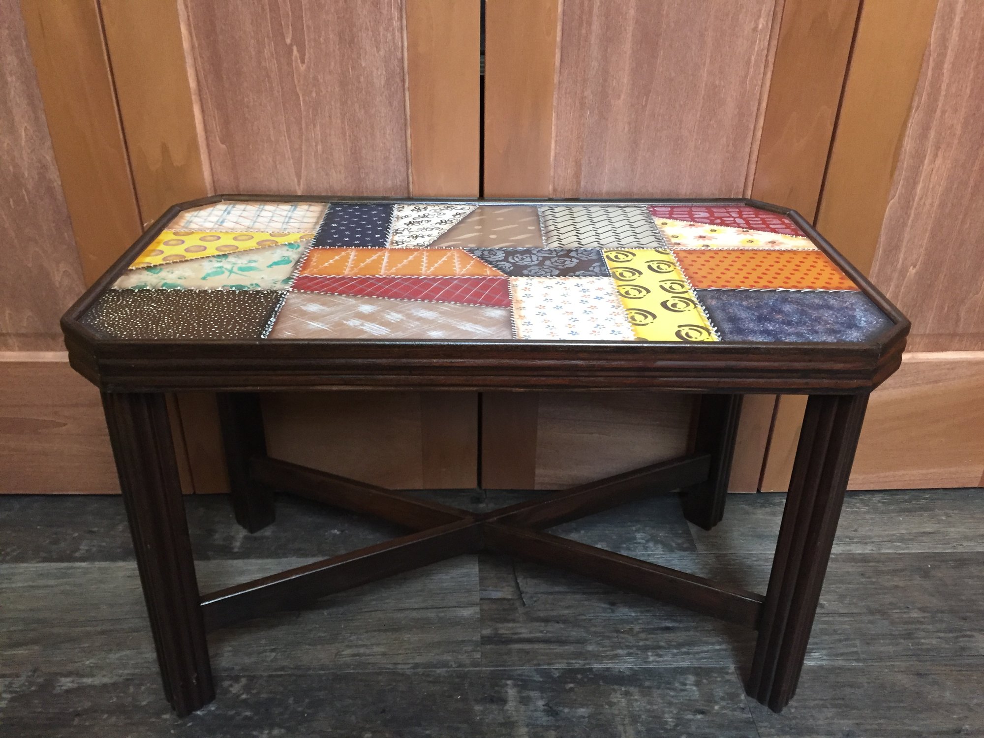 LONG SIDE TABLE

HAND PAINTED TO THE EXTREME...WARM COLORS OF PLAID/ABSTRACT

H: 17 INCHES    W: 26.5 INCHES

INSTORE PICK-UP ONLY