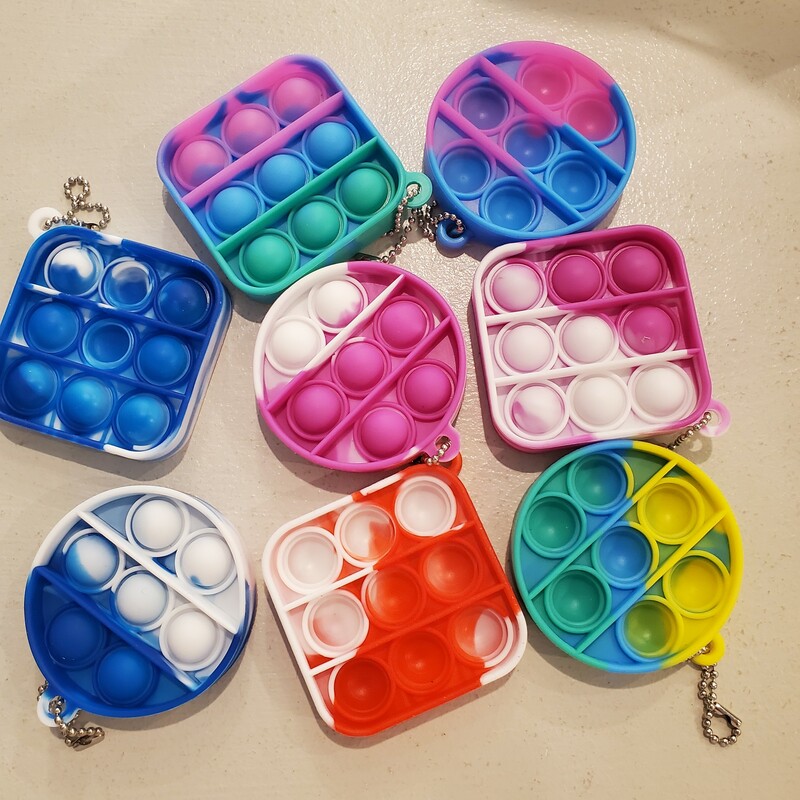 Mini Pop Fidget Hanger
Random shapes and colors will be chosen to fulfill order.
Please call us if if you have a preference in shape and/or color.