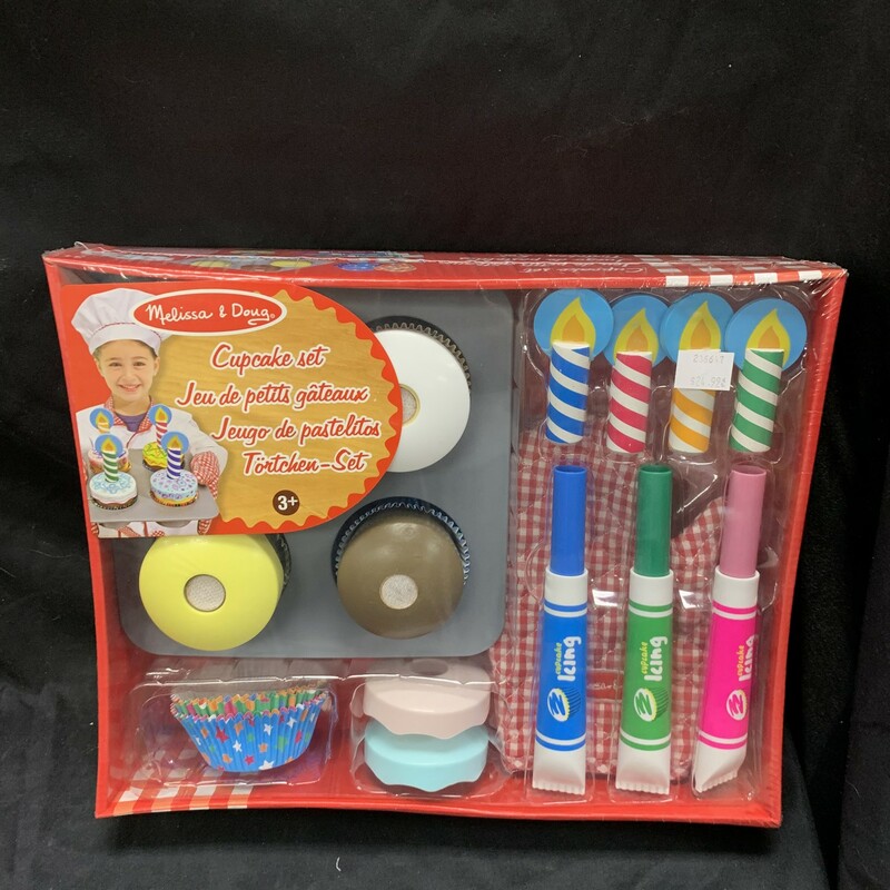 Cupcake Set, Wood Food
Decorate your own