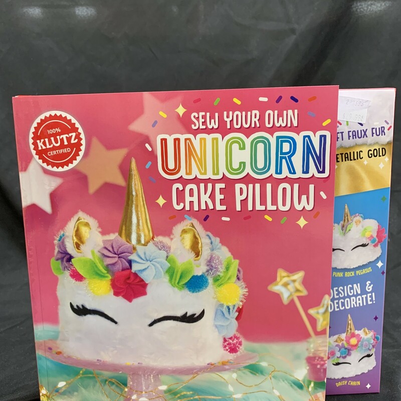 Sew Your Own Unicorn Pillow, Create
Ages 10+
Includes everything you need!
Design & Decorate!