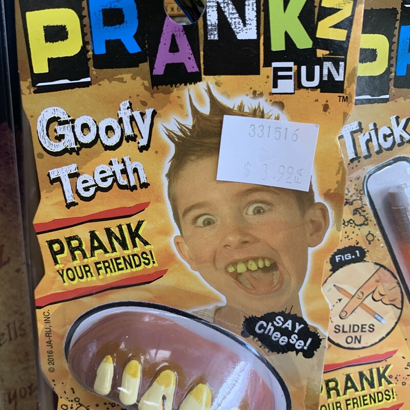 Goofy Teeth