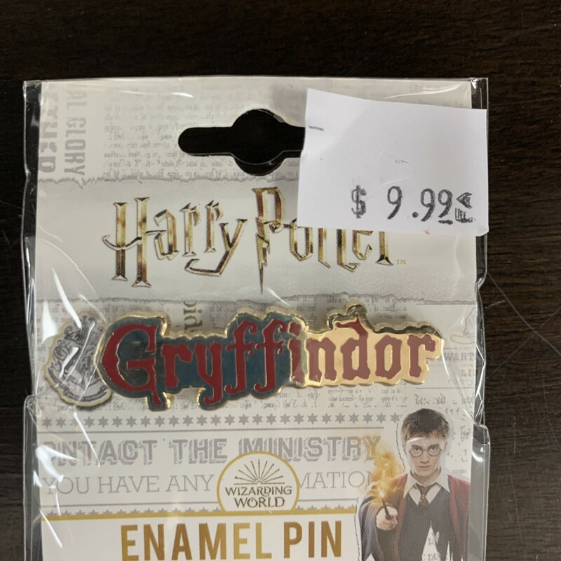 Gryffindor Pin