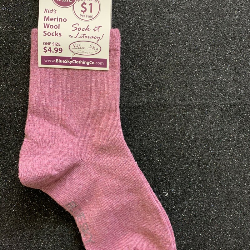 Socks Ages 3-8 Pink