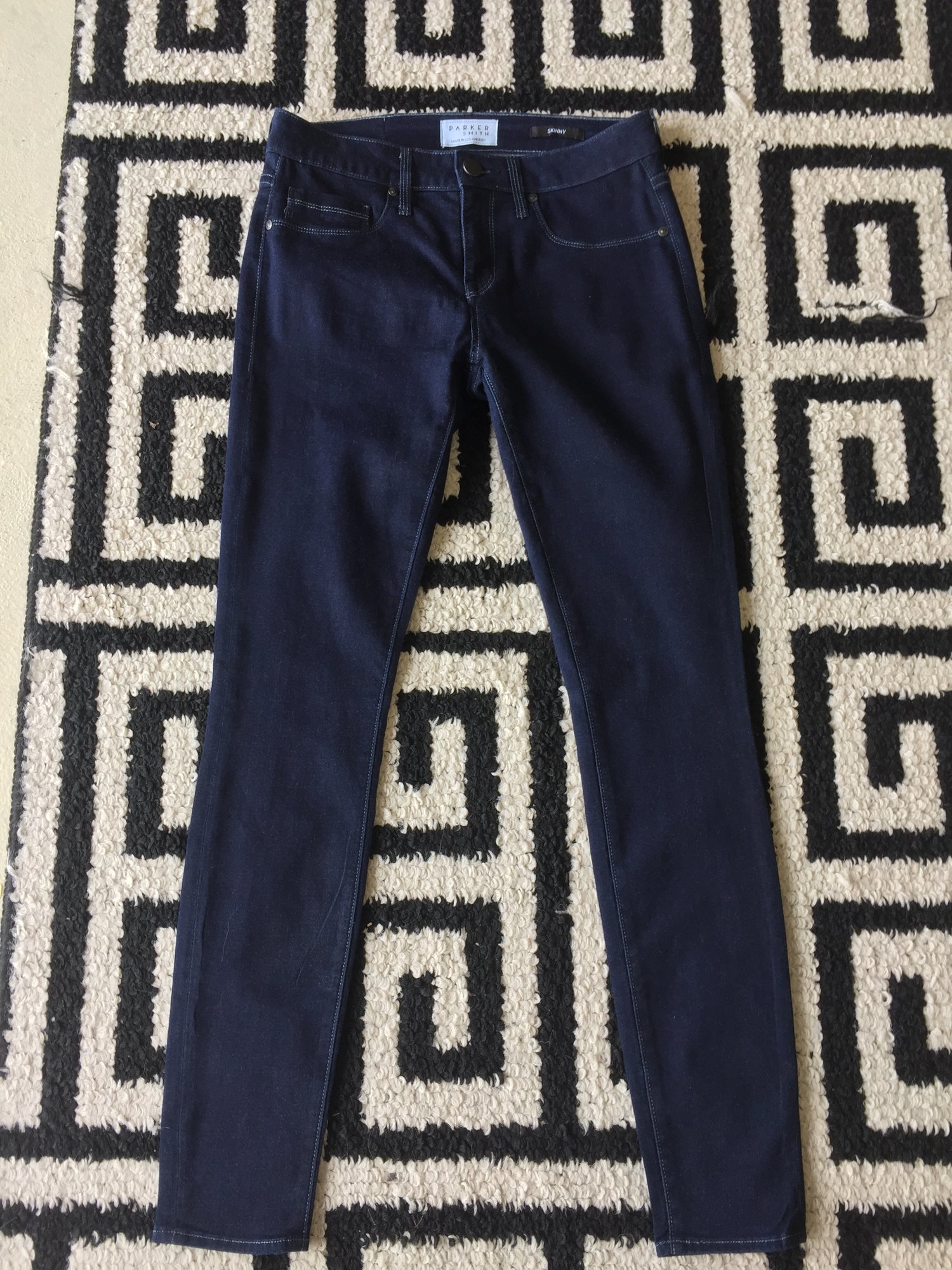 Park Smith Jeans. Size 26 (2). Dark wash, skinny cut. Like new! Retail approx: $148