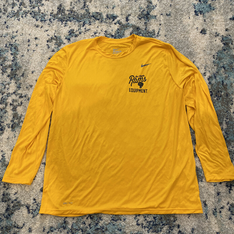 Used condition
Yellow
Long sleeve; screen pressed
The Nike Tee; athletic cut
Wrinkled; a few light stains;