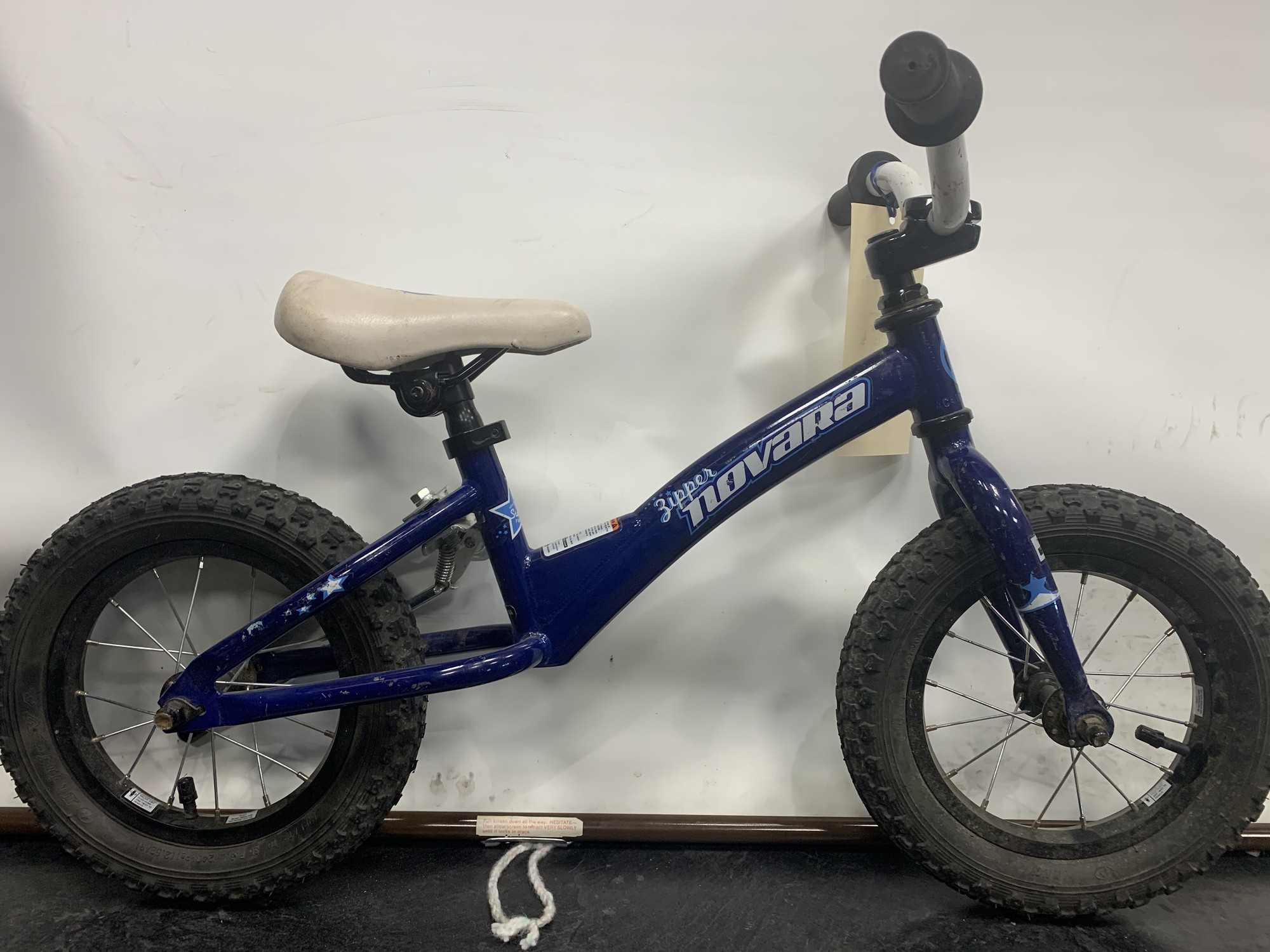 rei novara balance bike