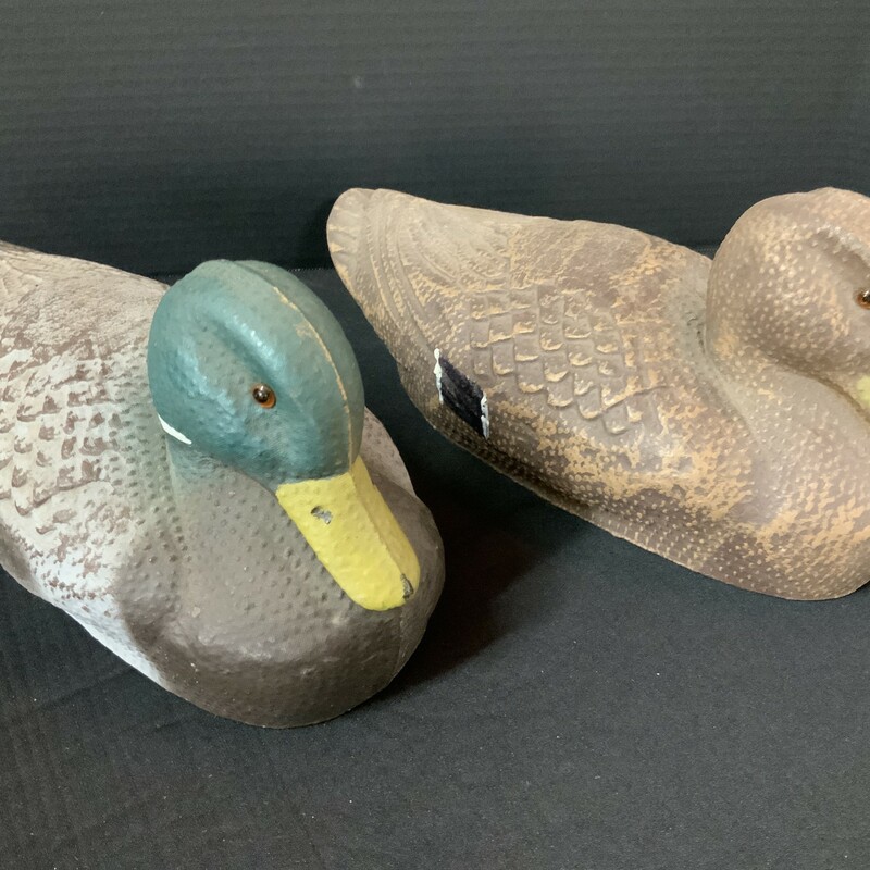 Made by General Fiber Co (Airduk)
Model 100 Thrifty Pair
First made in 1954
North American Factory
Decoys by Kenneth Litrager