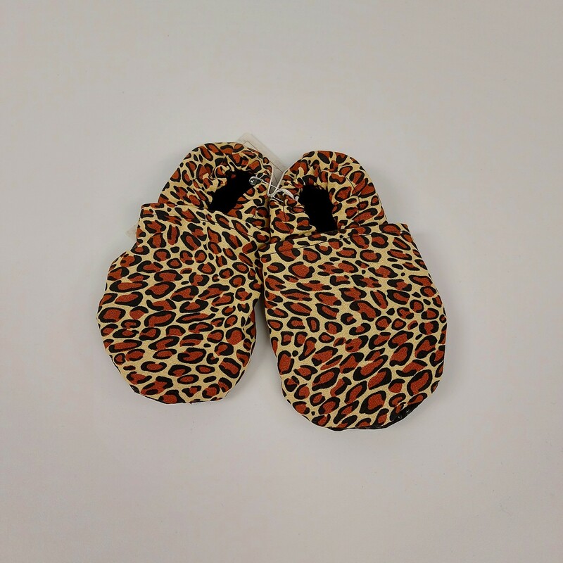 Graceful Strides, Size: 12-18m, Color: Slippers