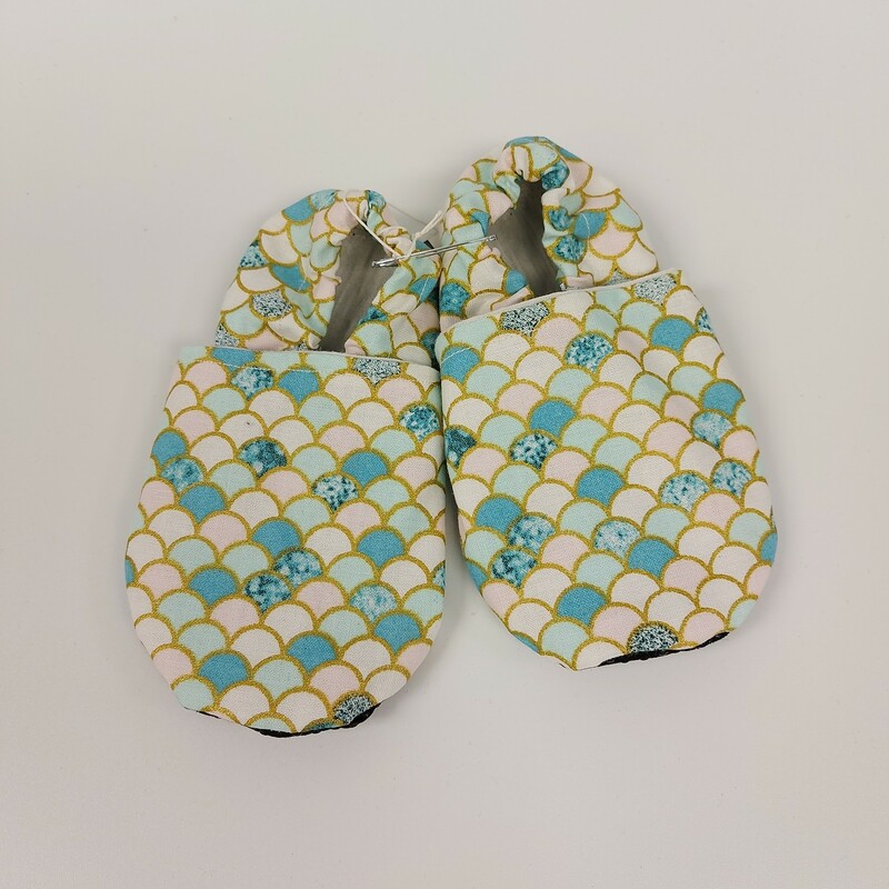 Graceful Strides, Size: 18-24m, Color: Slippers