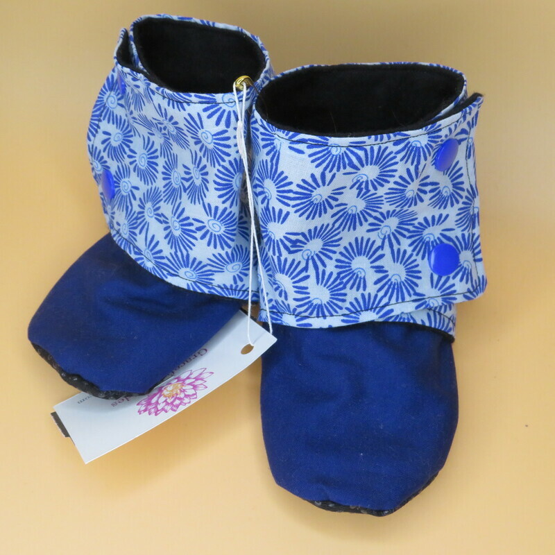 Graceful Strides, Slippers, Size: 18-24m