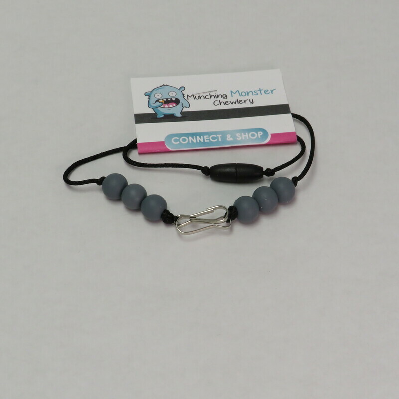 Munching Monster, Grey, Size: Clips