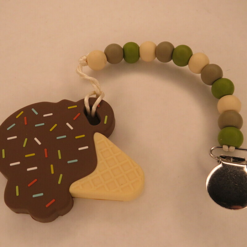 M + C Creations, Chocolate, Size: Ice Cream