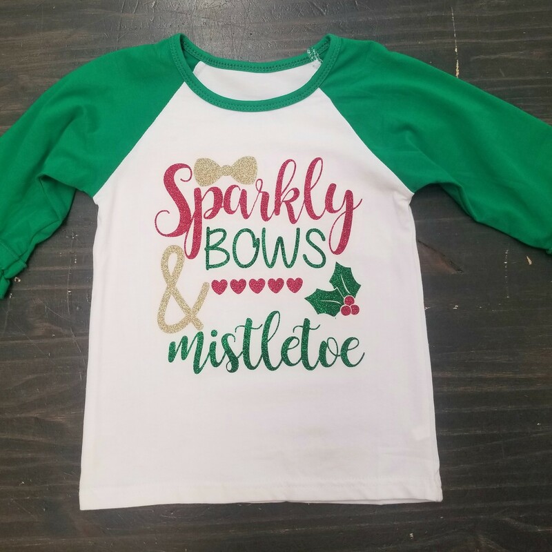 Sparkly Bows Raglan Shirt, Green
Super cute glitter design with ruffle sleeves