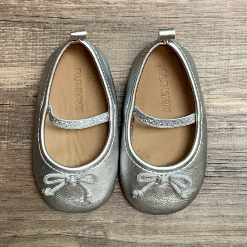 Old Navy Mary Janes, Silver, Size: Baby 18M