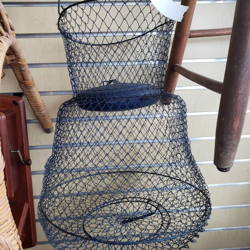 Wire Fishing Basket