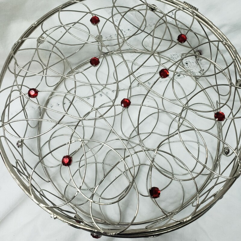 Covered Basket W/ Jewels
