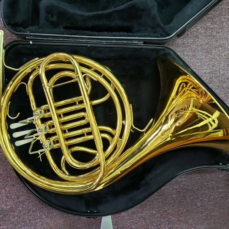Conn French Horn W/case