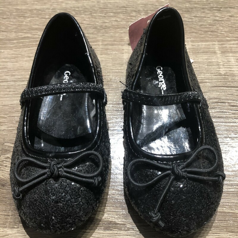 George Flat Shoes, Black, Size: 5T
GLITTER