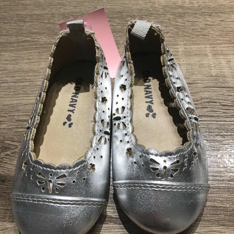 Old Navy Shoes, Silver, Size: 5T