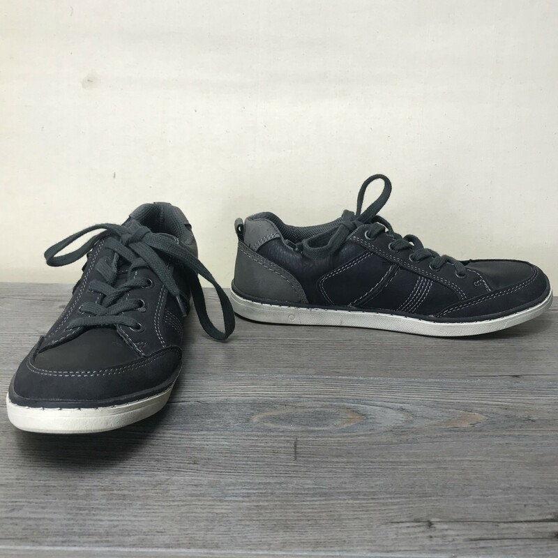 BBK Leather Shoes, Black, Size: 5
US 5 MEN