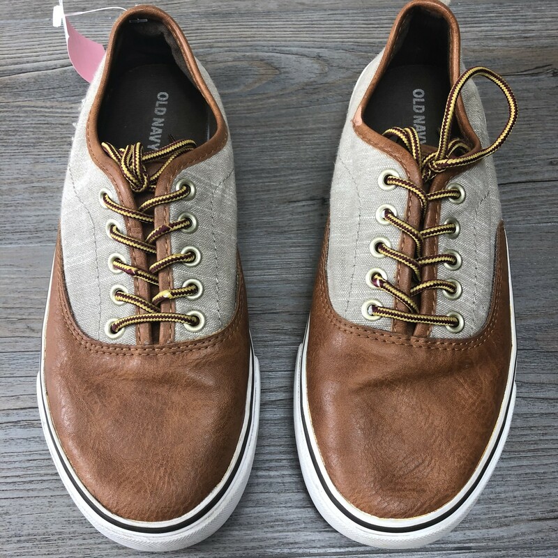 Old Navy Lace Up, Brown, Size: 5
US 5 MEN