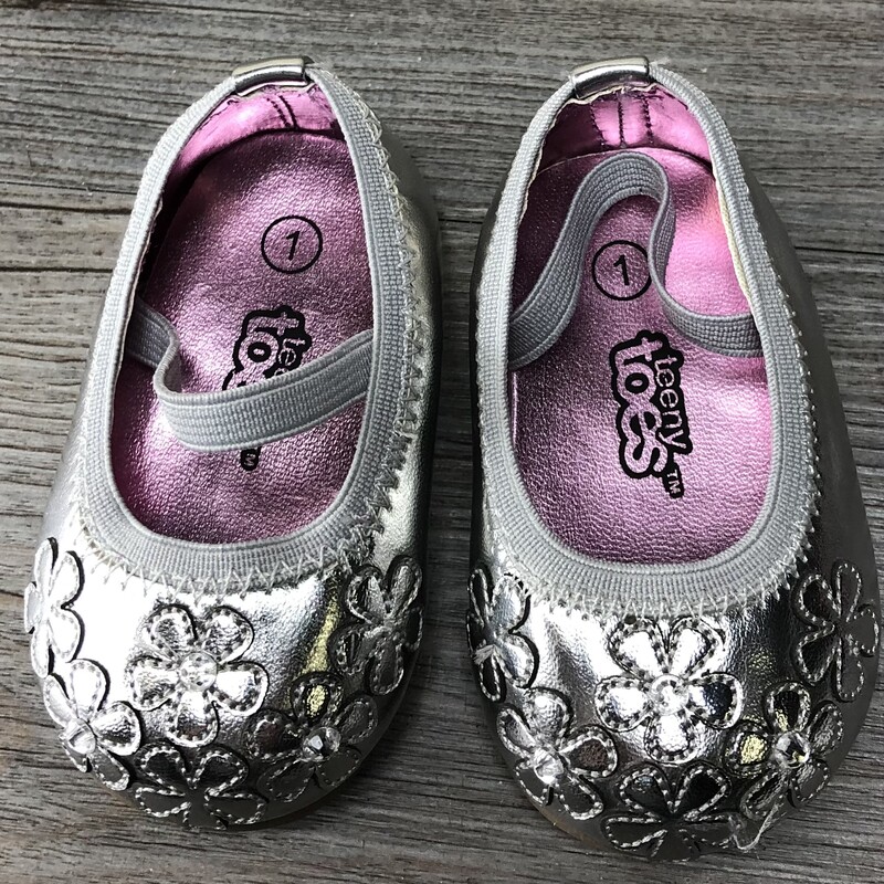 Teeny Toes Infant Shoes, Silver, Size: 6M+