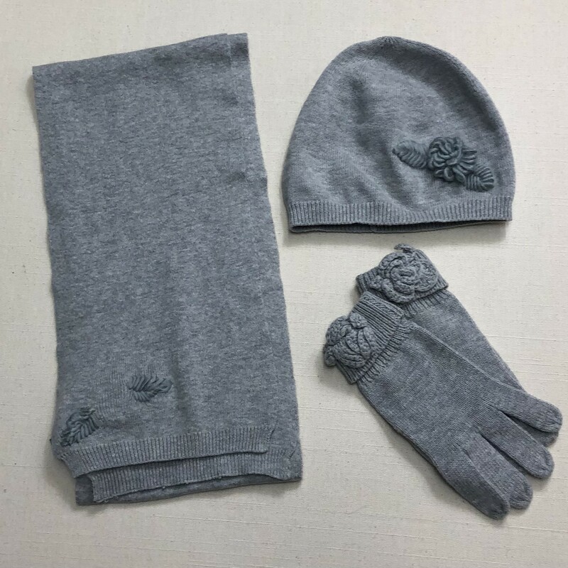UCB Knit Gloves, Grey, Size: 10-11Y
Mitts ,Scarf Set