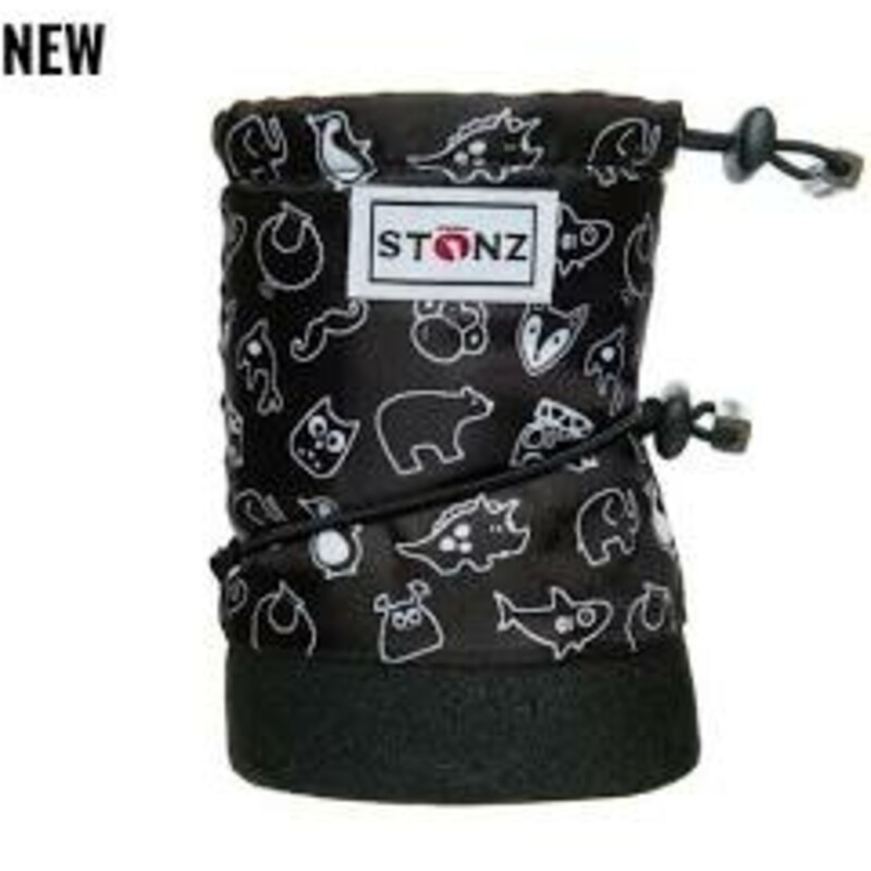 Stonz Booties Print, Black, Size: Small
NEW! For Fall, Winter, and Spring!
100% Waterproof  600D Nylon Upper
Fleece Insulated
Skid Resistant Bottom
0-9 Months
For Extra Warmth -Layer with a Fleece Bootie Linerz