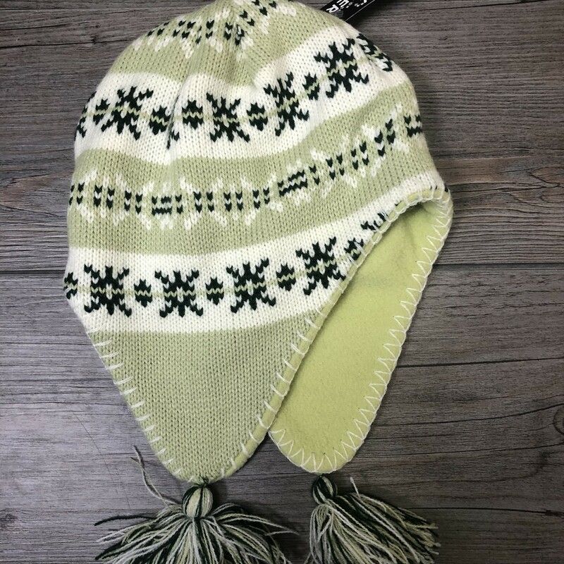 NEW - Snowstoppers Nordic Hat, Green, Size: 3-8 Years
Beautiful Design, Good Quality, Warm!

The Nordic, with the cute pom pom on top.
Made of soft, knit material, pleasant to the touch
Fully fleece lined to really help keep kids warm!
Machine washable
One Size Fits Most from 3-8 years