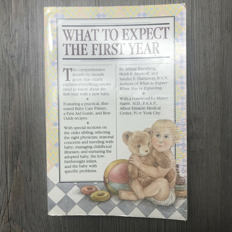 What To Expect The First  year  Multi, Size: Paperback