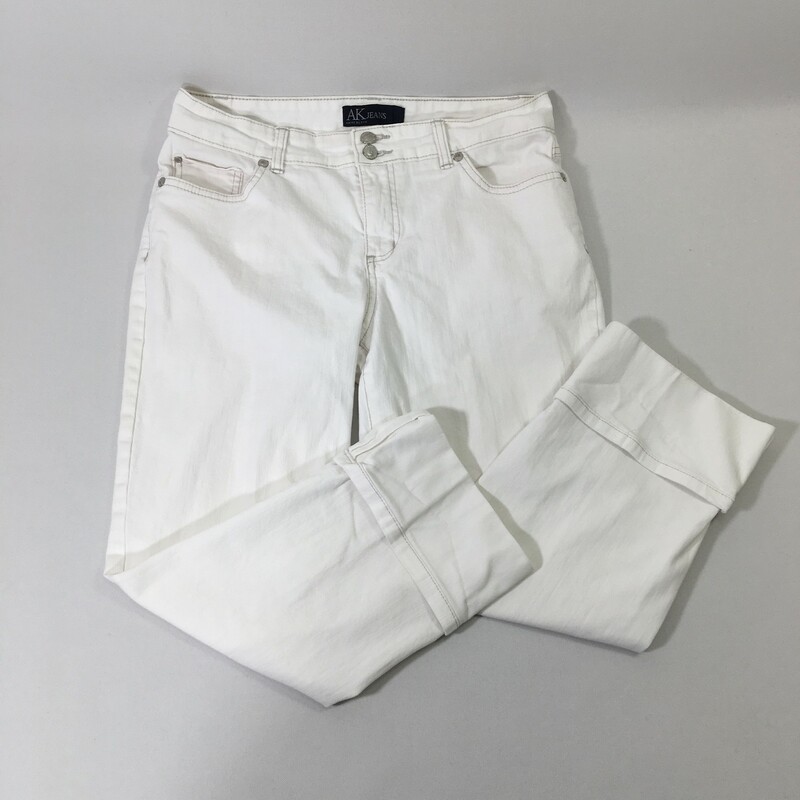 100-826 Anne Klein Jeans, White, Size: 8 white jeans that are rolled on the bottom  no tag  good