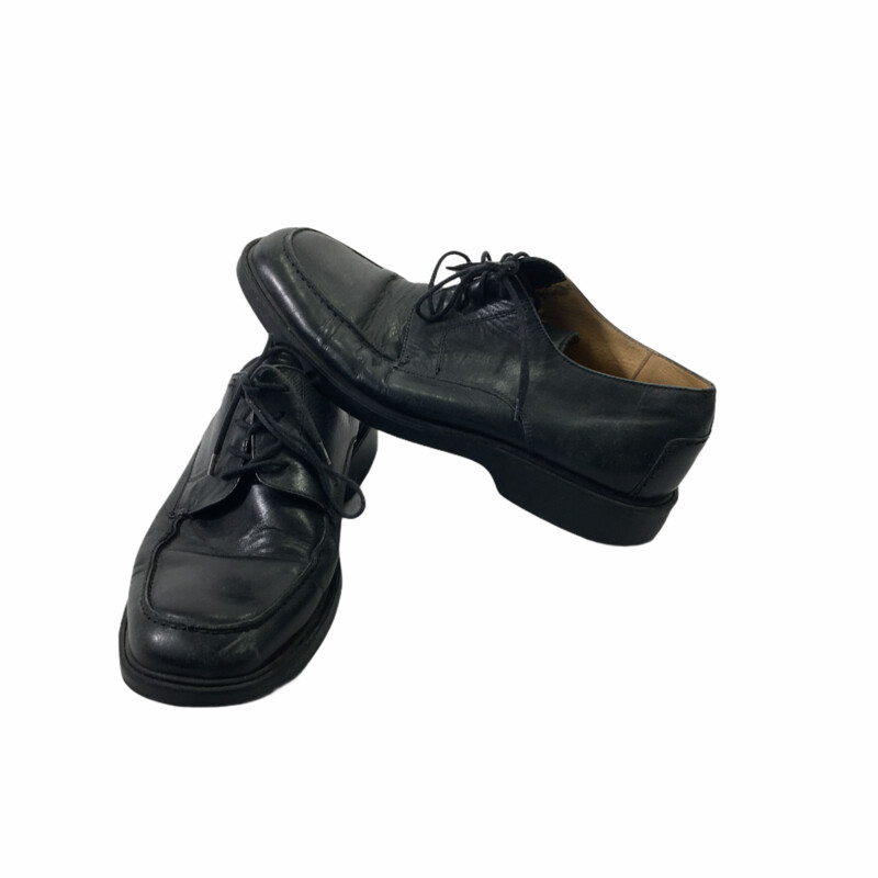 100-933 Bostonian, Black, Size: 9
black lace up dress shoes leather  okay