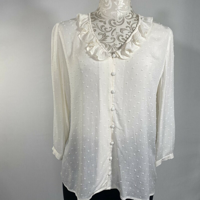 100-986 Mng Casual, White, Size: 4 frilly off white blouse with textured dots on it