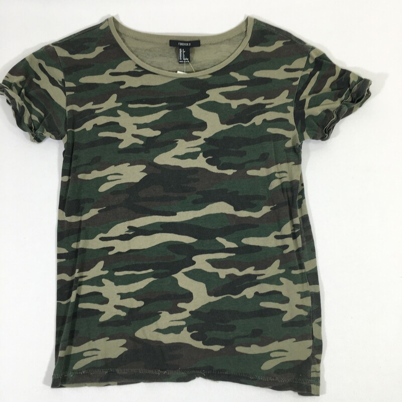 102-181 Forever 21, Green, Size: Small Camoflouge short sleeve t-shirt