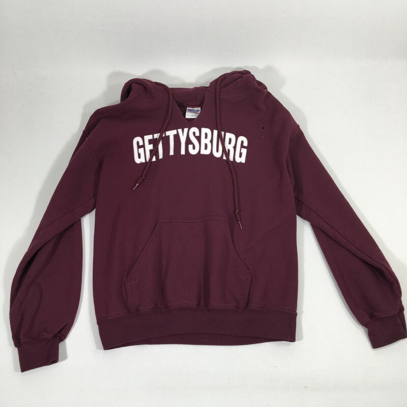 103-085 Gildan, Maroon, Size: Small Maroon Gettysburg Sweatshirt 50% Cotton 50% Polyester  Small Hole On Front