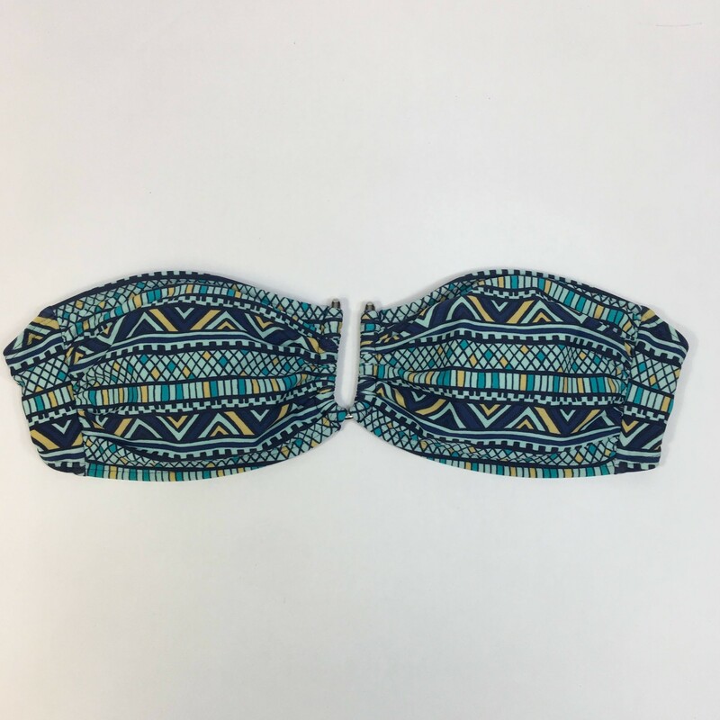 103-214 Kirra, Blue geo pattern, Size: Medium Blue strapless bikini top nylon/elastane/polyester   Nylon Spandex, lining polyester, metal hardware U hook joins cups, nice hook closure for back. Removeable soft cups. Hand wash cold, no bleach line dry Made in Cambodia.
2.65 oz