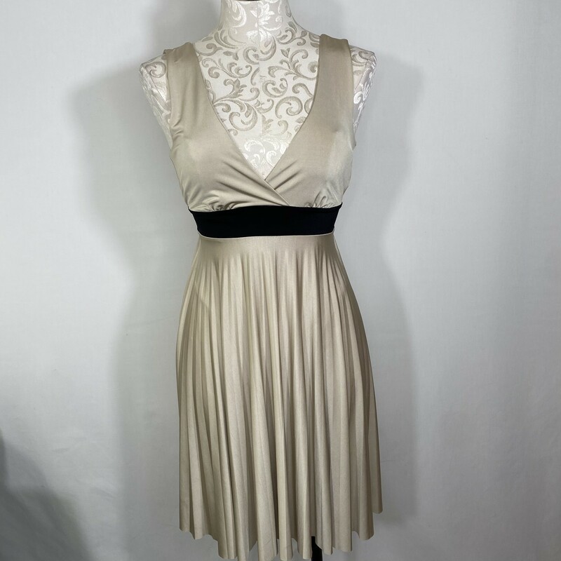 104-003 XXI Satin sleeveless tie at waist, dress. Size Small. Short Sleeveless Off-White Dress With Black Ribbon Detail -  Good