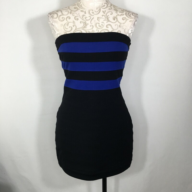 105-054 Express, Black & blue  , Size: Medium Dress M65% Rayon 30%Nylon 5 % Spandex
