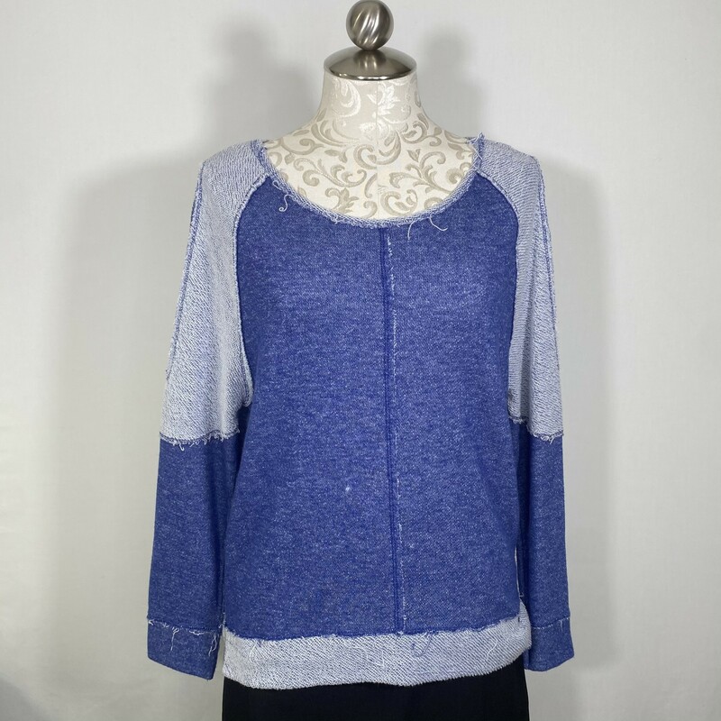 105-087 Live Love Dream, Blue, Size: Small sweater 65% Cotton  35% Polyester