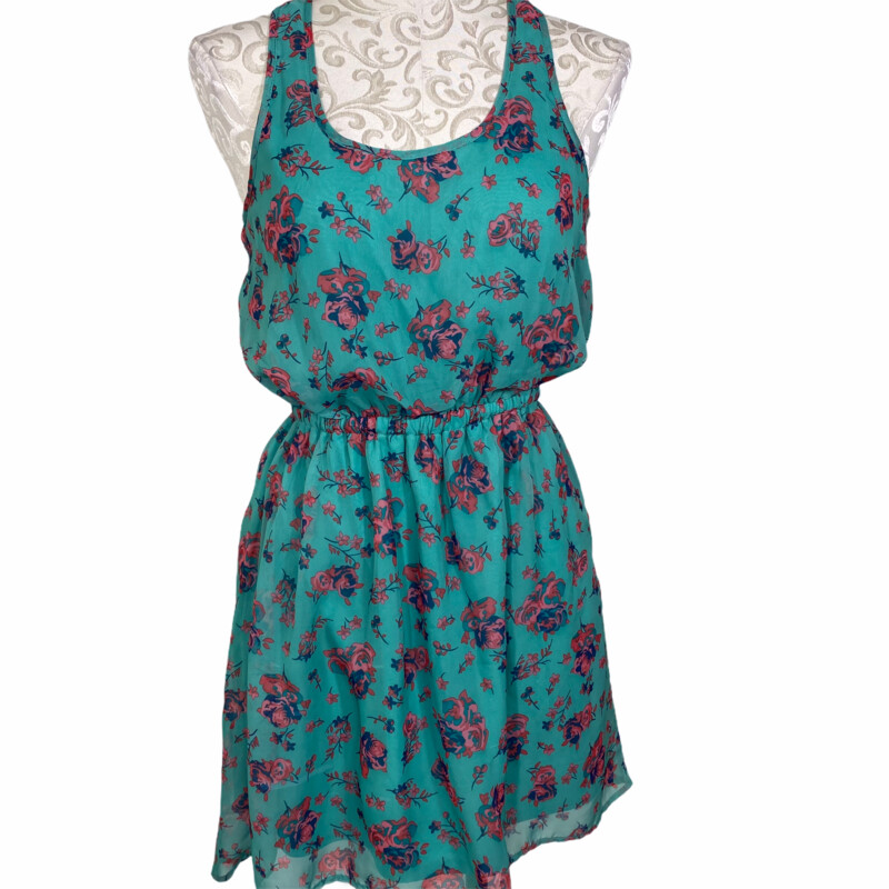 120-046 Eyeshadow, Green, Size: Small green Dress w/ red flowers 100% polyester  x