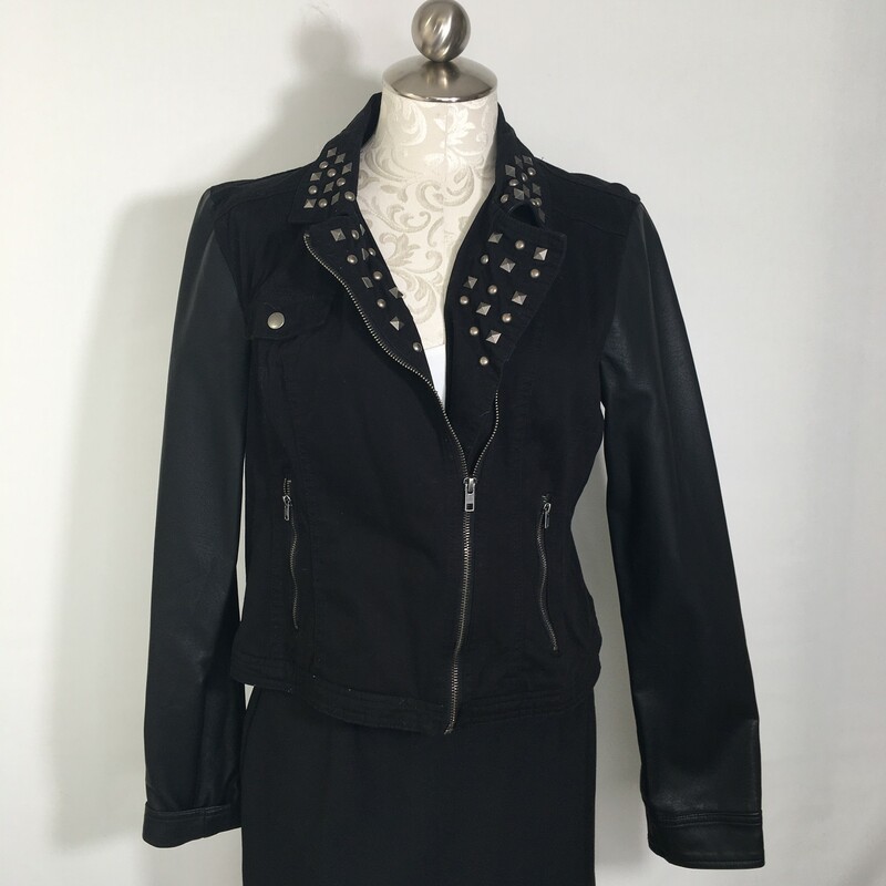 120-184 Wet Seal, Black, Size: XL Black Jean Jacket with Silver Detailing and Faux Leather Sleeves Cotton/polyurethane