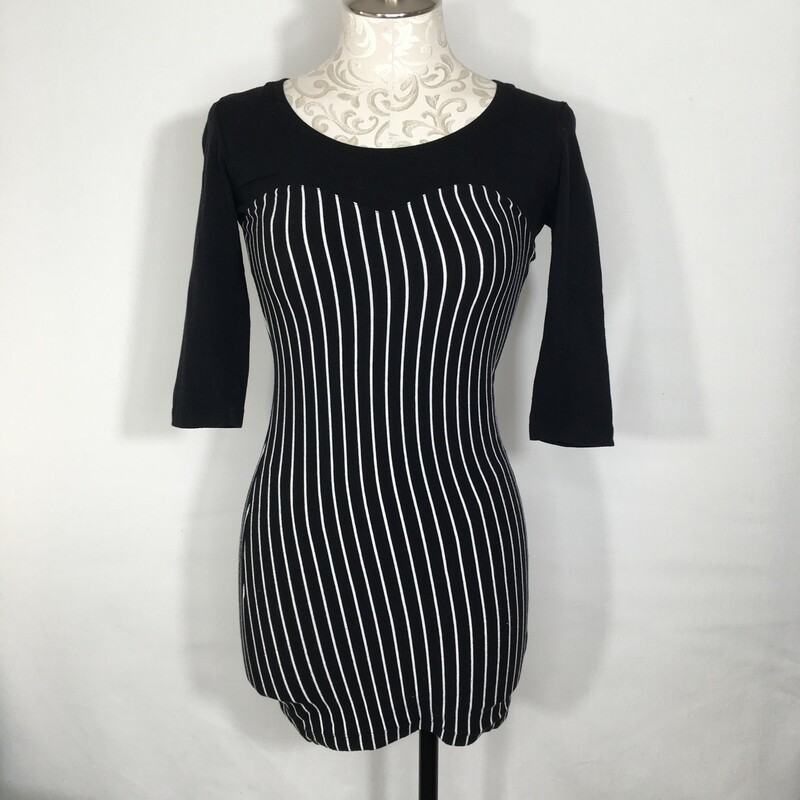 120-206 Forever 21, Black, Size: Small black dress w/white stripes cotton/elastane