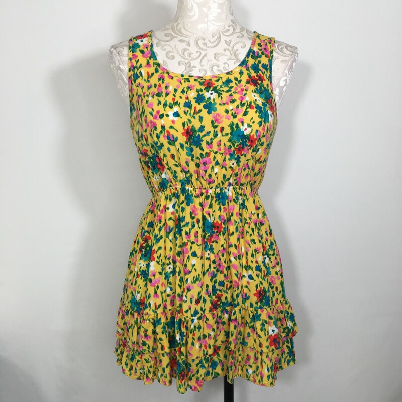 125-099 Forever 21, Yellow, Size: Small yellow dress with floral patterns and ruffles on the bottom 100% rayon  good