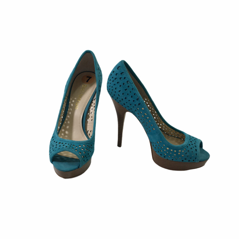 125-148 Enzo Angiolini, Blue, Size: 7 high heel with blue suede with holes all over suede  good