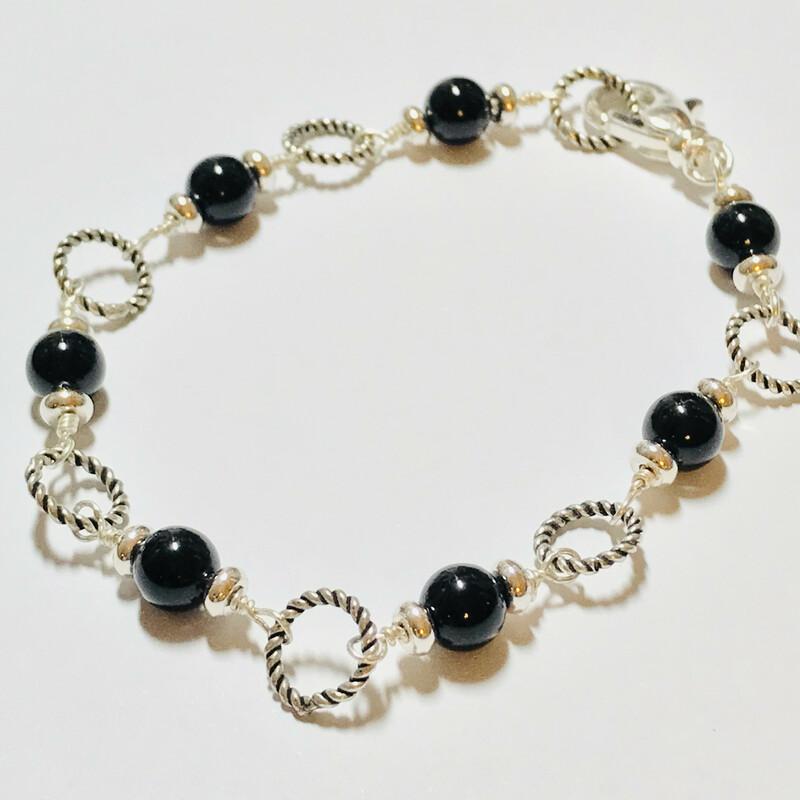 Twist Br0033-bl 7.5, Black, Size: Bracelet
6mm Swarovski Pearls-Silver Plated Accessories