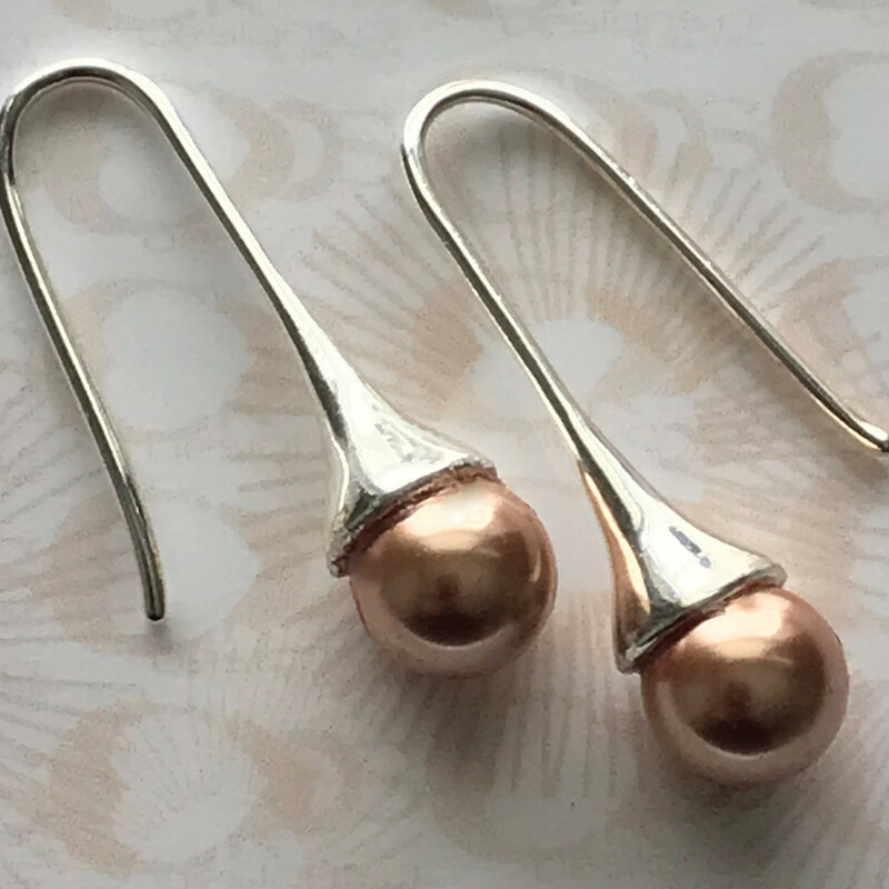 Espl-004 Ea0022-rg, Rose Gol, Size: Earrings
8mm Swarovski Pearls-Silver Plated EarHook