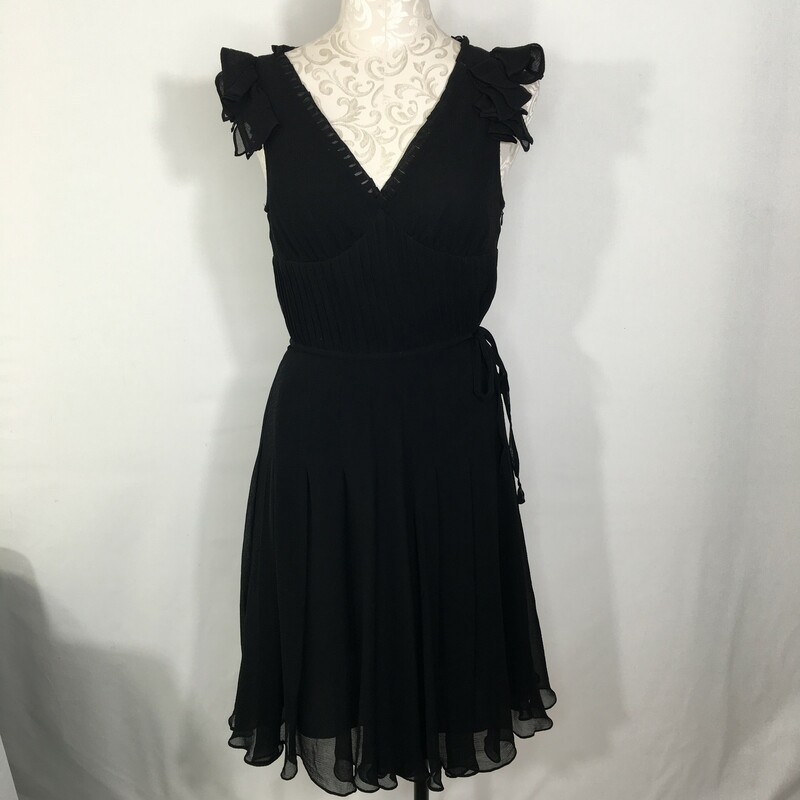 100-0137 Adrianna, Black, Size: 6 v neck  light dress with ruffle sleeves  100% silk  good condition